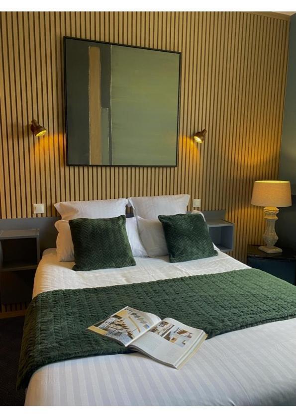 Hotel Des Pins Jullouville-les-Pins Esterno foto