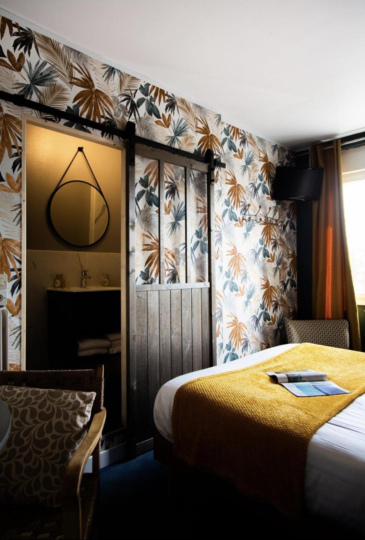Hotel Des Pins Jullouville-les-Pins Esterno foto